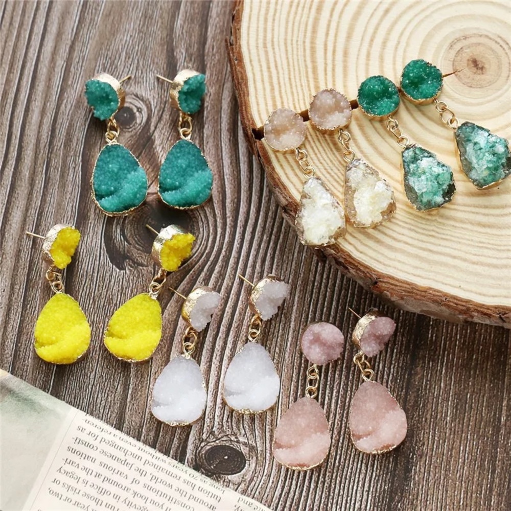 Green and Gold Irregular Cluster Resin Earrings - Picture 6 of 6